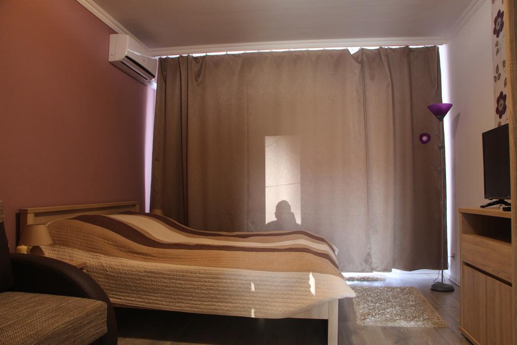 Verona Apartman Szeged Eksteriør billede