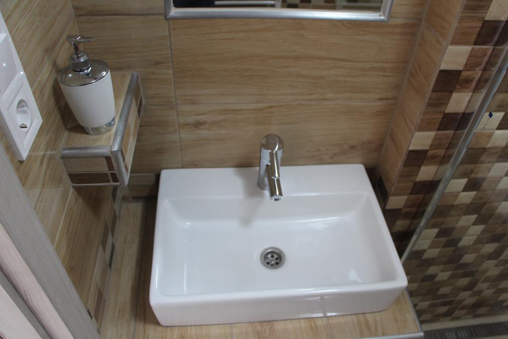 Verona Apartman Szeged Eksteriør billede