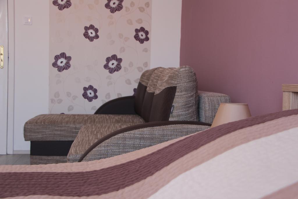 Verona Apartman Szeged Eksteriør billede